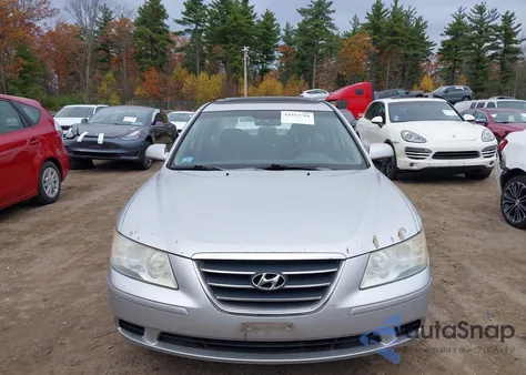 2009 Hyundai Sonata Gls z USA, uszkodzony, nr VIN 5NPET46C99H467570